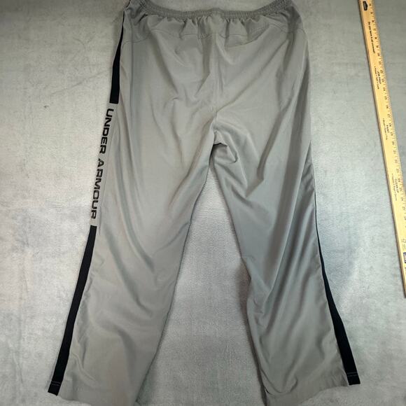 Under Armour Brawler Sweatpants Mens Gray Elastic Waist Wicking Spellout L FLAW - Picture 5 of 16